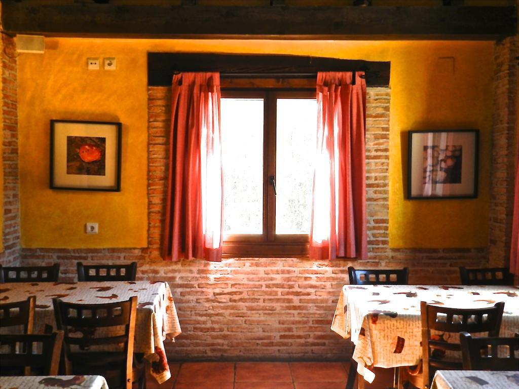 Hostel El Lago, Caceres Jaraiz de la Vera Buitenkant foto